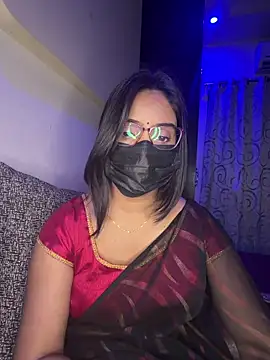 nikki catz online show from April 20, 6:11 pm