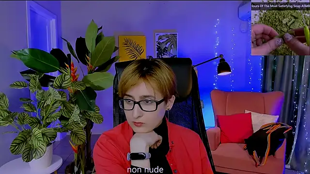 LixeLuna online show from March 24, 6:30 am