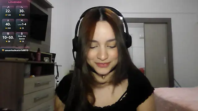 Willowlk online show from April 21, 9:33 pm