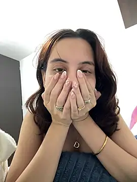 Nicole Cute04 online show from April 26, 4:10 am