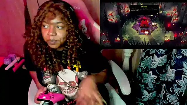 Goddess MercedesRedd online show from April 24, 1:25 pm