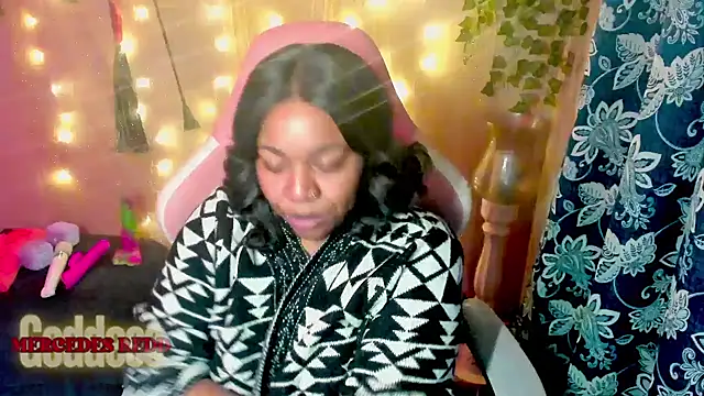 Goddess MercedesRedd online show from April 25, 1:36 pm