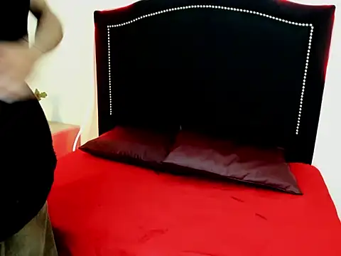 JuanAndMemy online show from March 9, 3:31 am