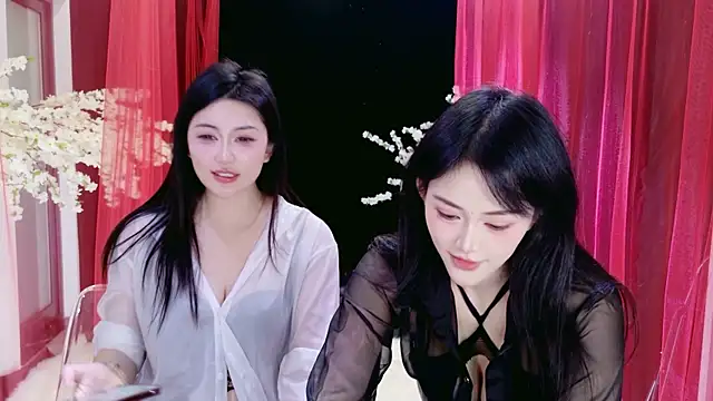 Banana-Milk69 online show from April 23, 2:52 am