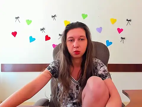 Ellina Star online show from April 8, 9:22 am