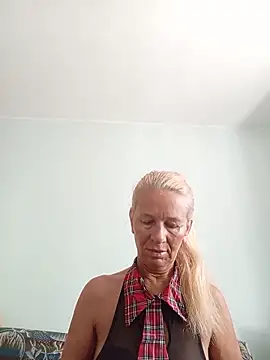 ViktoriaSexi1 online show from June 11, 5:48 am