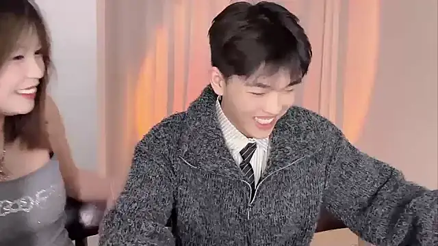 SM 0007 online show from March 9, 8:23 pm