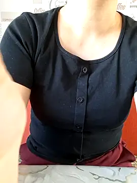 Emi hot1 online show from April 24, 5:10 am