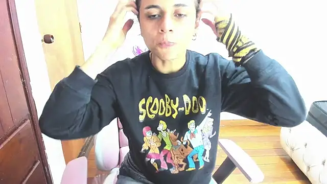 Mystical meteor online show from April 28, 7:18 pm