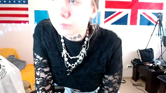 Nica Kawaii online show from March 11, 6:28 am