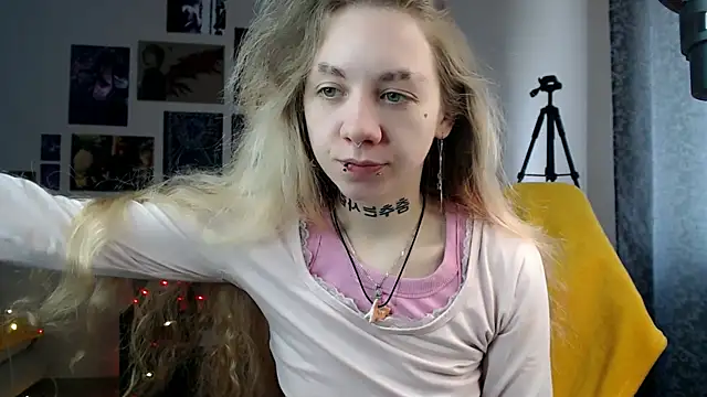 Nica Kawaii online show from April 21, 10:00 am