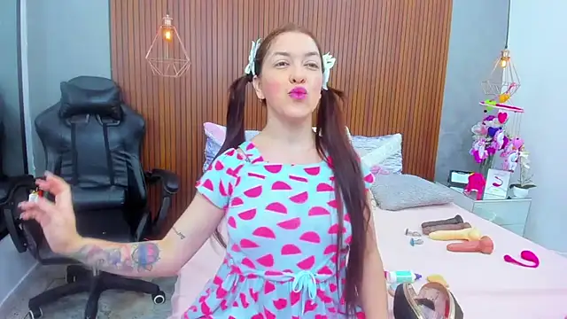 Candy Stormi online show from April 27, 11:51 am