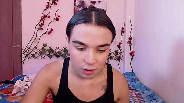 Candyy doll   online show from April 27, 7:44 pm