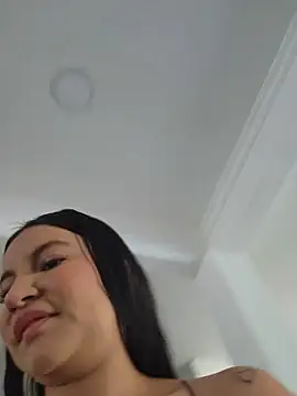 Pretty Julieta online show from March 23, 10:05 pm