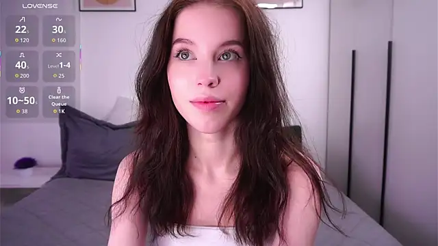 CleotildePiel online show from April 7, 2:41 pm