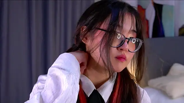 NelleMihalko online show from April 24, 12:30 pm