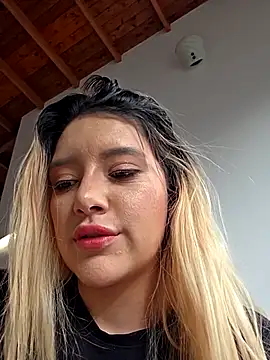 EliseColeman online show from April 20, 10:35 pm