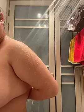 huahua-3hk online show from March 12, 7:38 pm