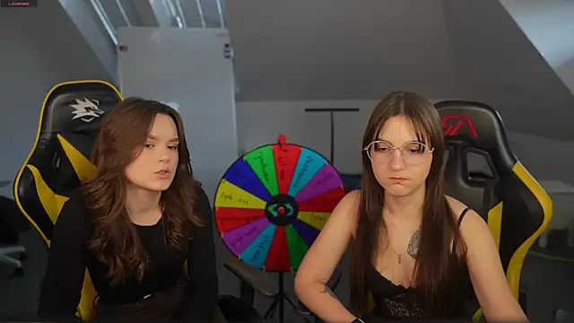 Sweet cherry054 online show from April 11, 10:30 am