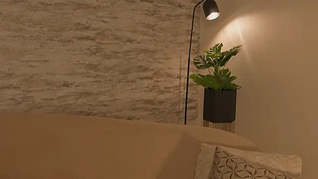 Julie Belle  online show from April 17, 12:24 am