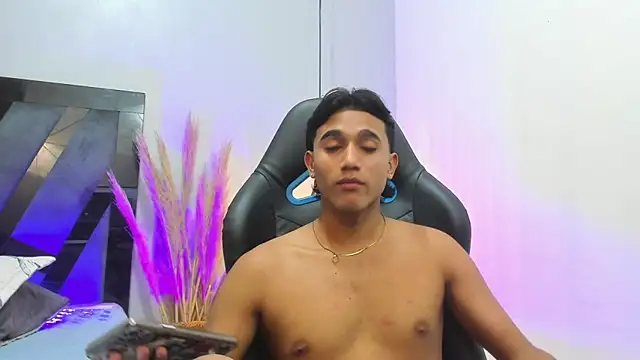 Morgan Bladee online show from April 21, 12:47 am