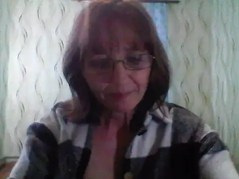 Alisaprice077 online show from March 22, 11:05 am