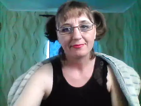 Alisaprice077 online show from April 23, 12:51 pm