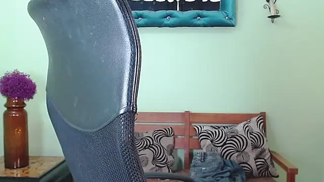 ChalonVera online show from April 23, 7:16 pm