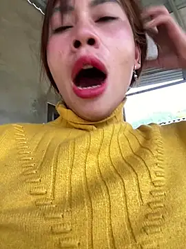 Lucky pusy online show from March 7, 8:10 am