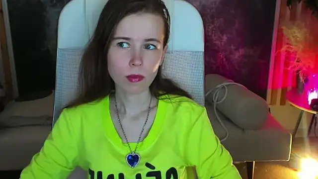 AriaGracen online show from March 18, 2:33 pm