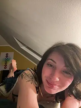 MayaLoveee online show from March 9, 8:01 pm