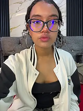 Bunny fire online show from March 21, 7:19 pm