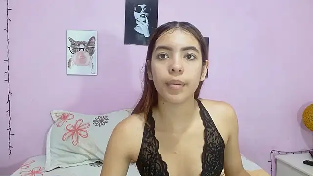 salome ferrari online show from March 11, 7:27 pm