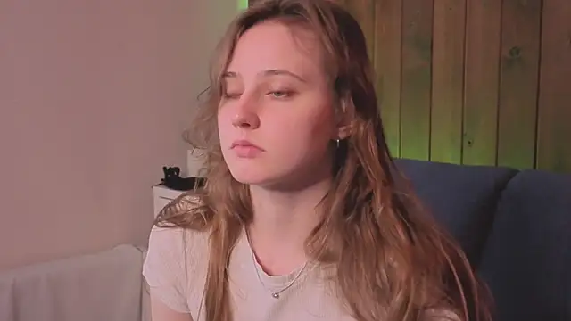 RubieHeiser online show from April 18, 11:56 am