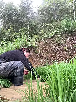 Sumi pusy online show from April 24, 1:30 am