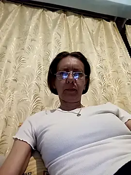 Tania9876 online show from June 3, 7:19 pm
