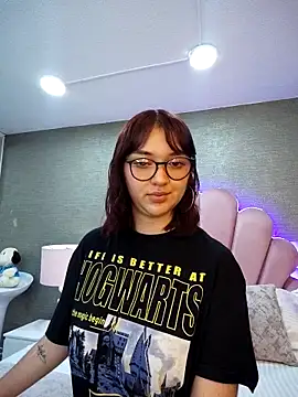 LilithBluum online show from March 18, 11:48 am