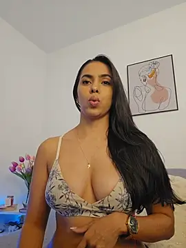 Victoria Evanss online show from April 1, 9:12 pm