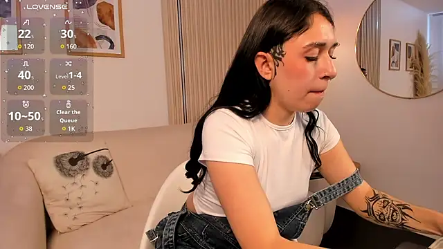 Zoey monroe online show from April 22, 1:41 pm