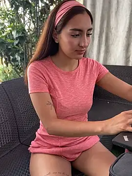 Nahomy Pink online show from March 20, 7:08 pm