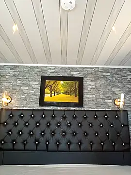 Kittylatina  online show from April 27, 3:47 am