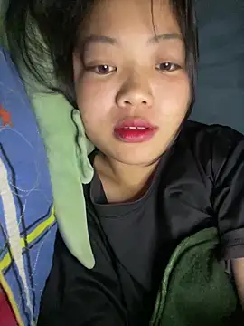 Herbe 01 online show from March 12, 10:56 pm