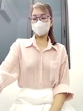 Mai phuong online show from March 24, 1:22 am