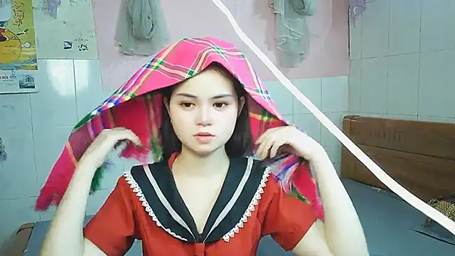 Emma 2603 online show from April 28, 9:35 am