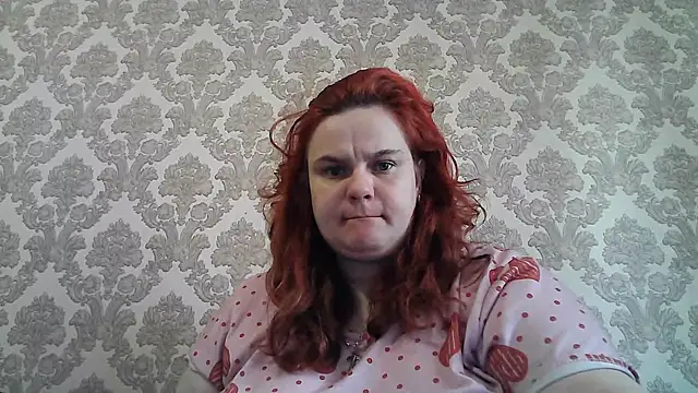 DollyGersonn online show from April 26, 8:45 am