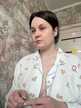 HubbaBaby online show from April 27, 1:08 pm