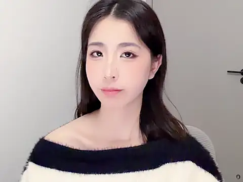 amy-666666 online show from March 12, 12:19 pm