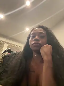 essencecora online show from March 10, 9:57 am