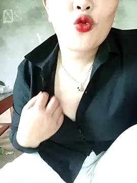 Irene-01 online show from April 12, 10:29 am