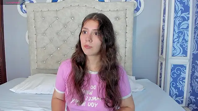 emma pink   online show from March 17, 11:58 am